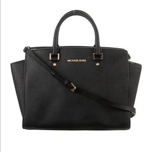 Michael Kors Textured Leather Handle Bag